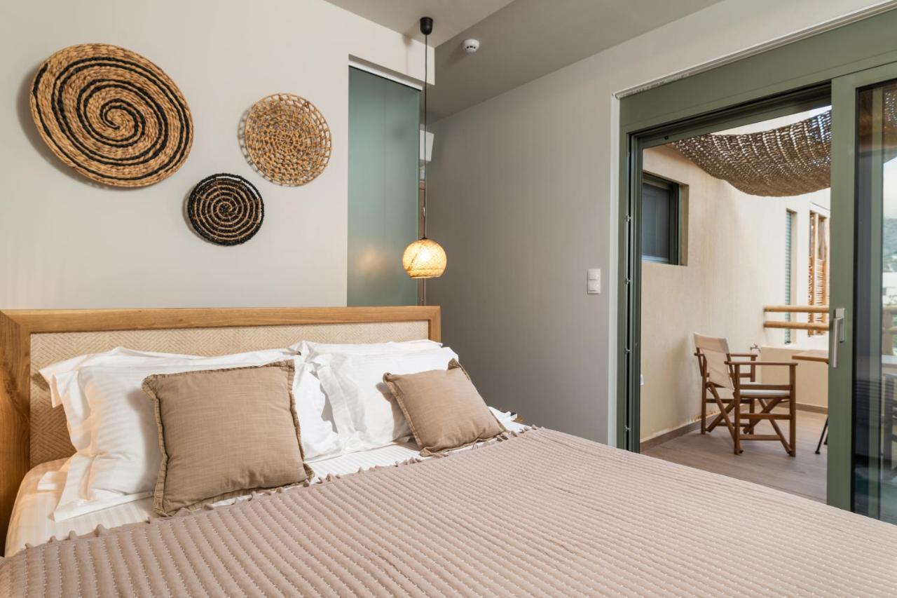 Villas Plumeria Палеохора Экстерьер фото
